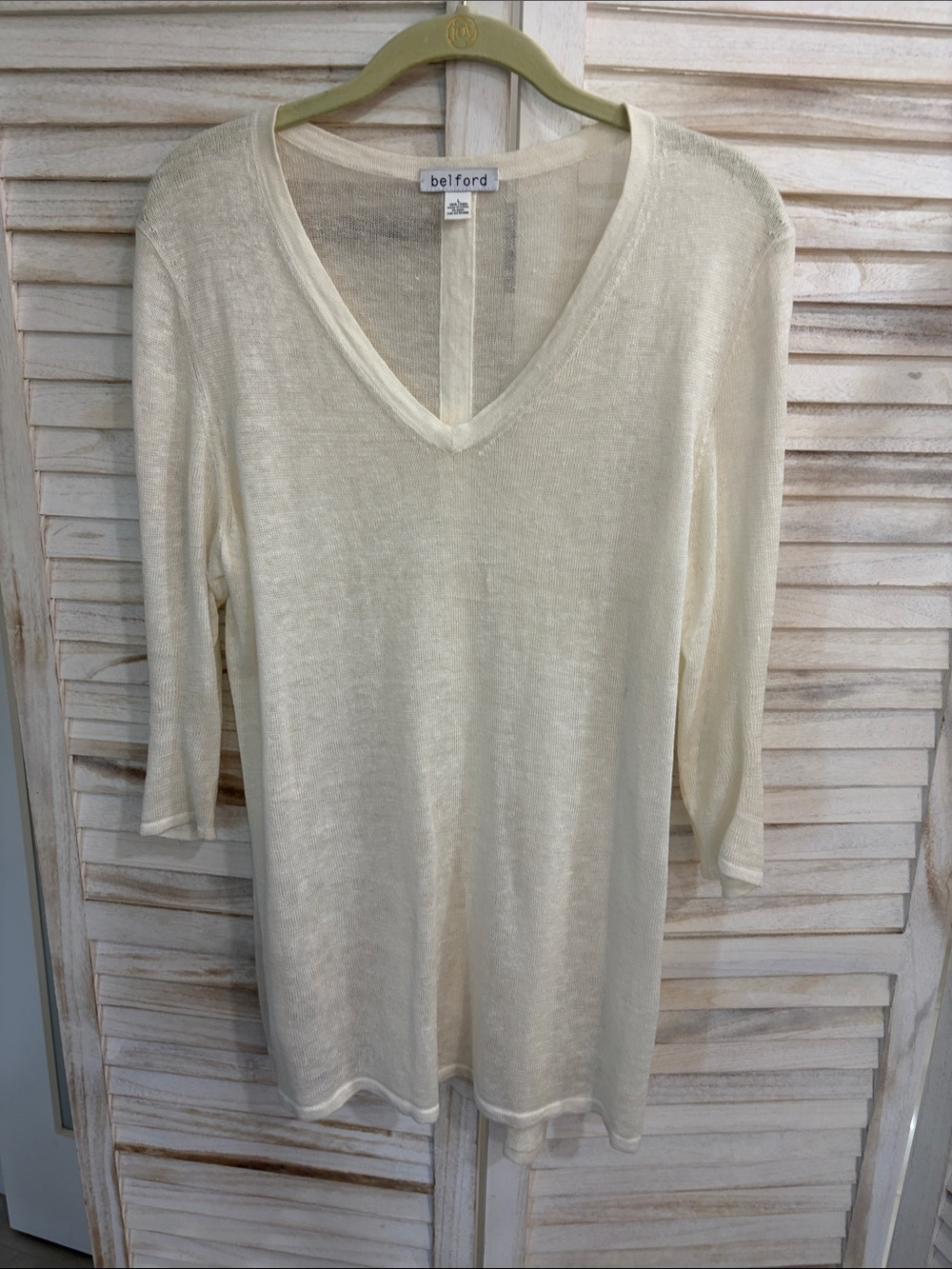 Belford Women's Cream V-Neck Lightweight Sweater